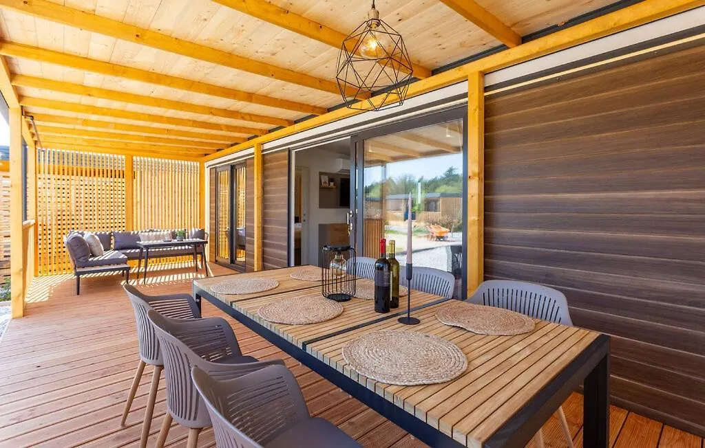 Batana Mobile Home Banjole 0*,  Croatia